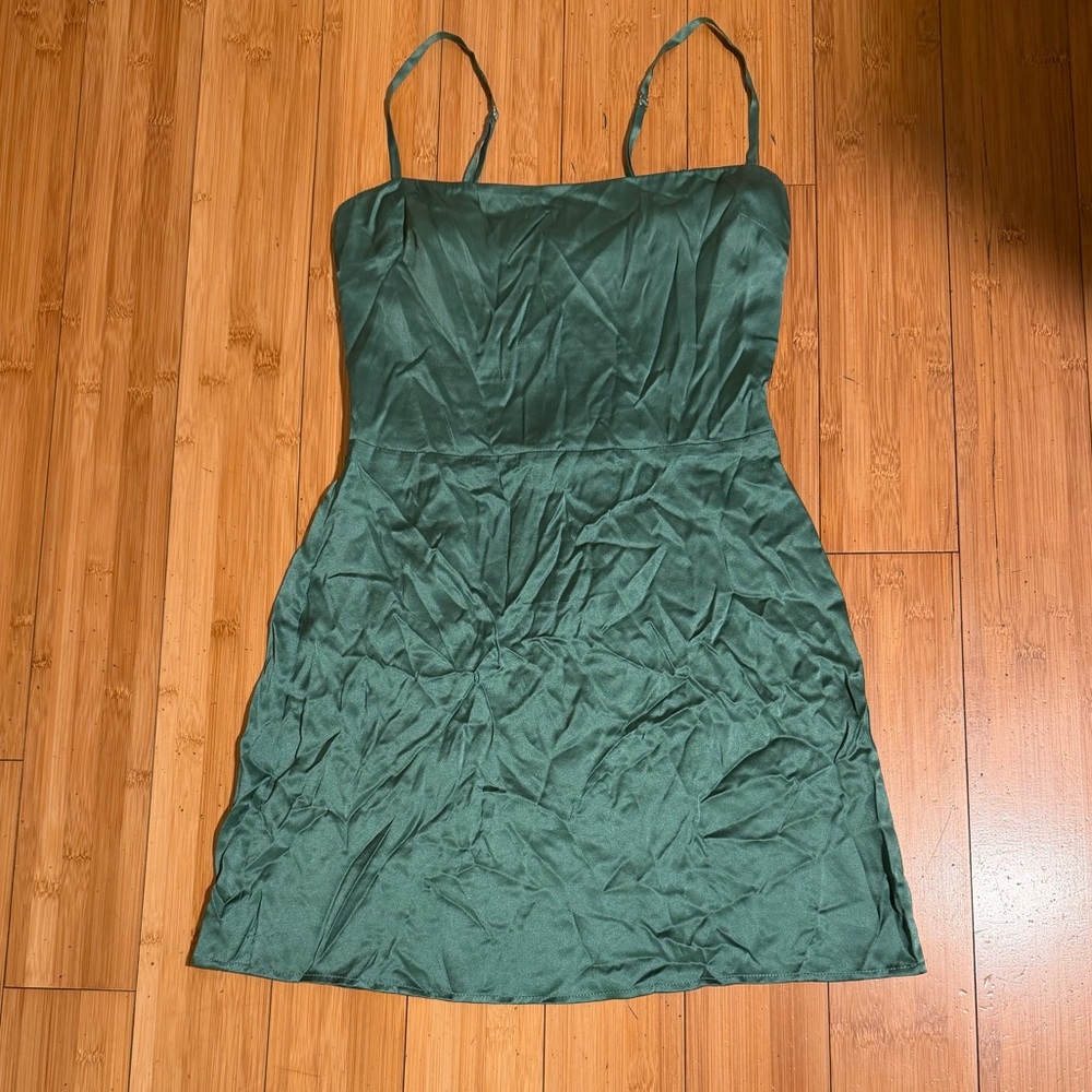 Reformation Kosta Silk Mini Dress Bottle Green Size 4 - Picture 3 of 16